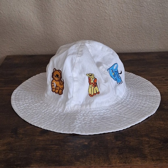 San Diego Zoo Embroidered Animals Toddler Bucket Hat - Picture 1 of 11